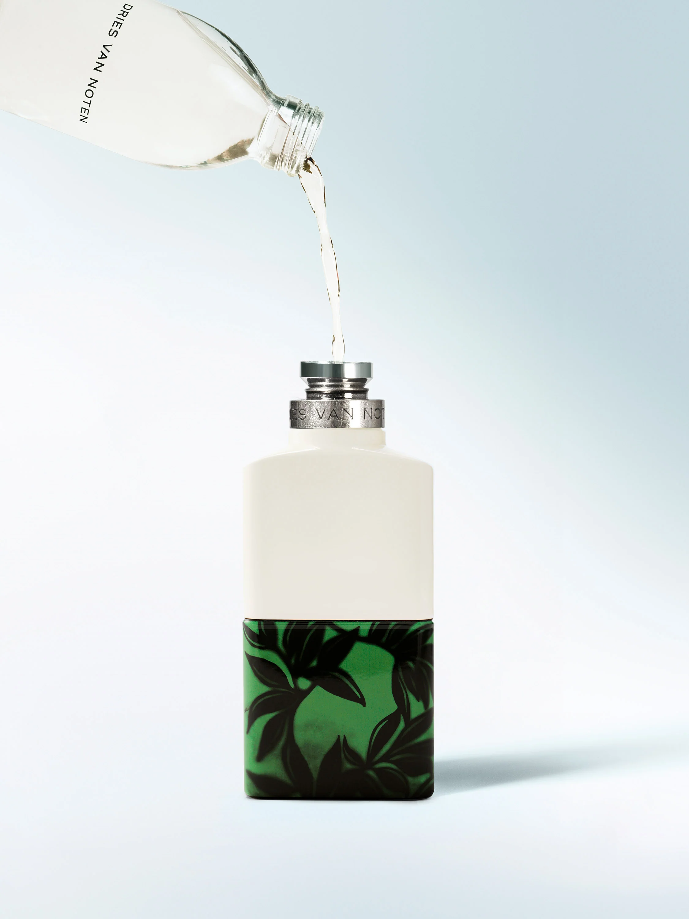 Santal Greenery - Image 3