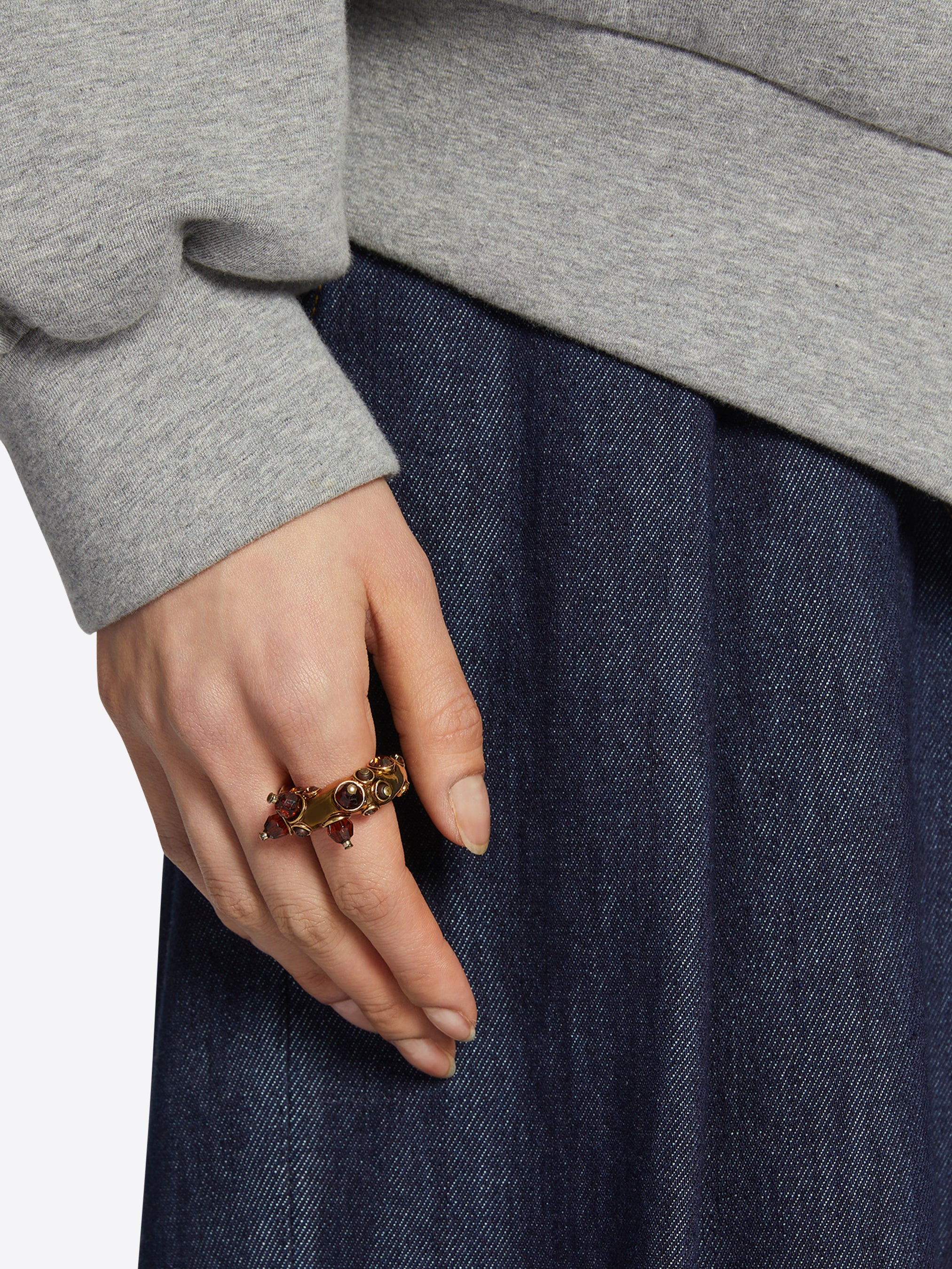 Embellished ring - Image 4