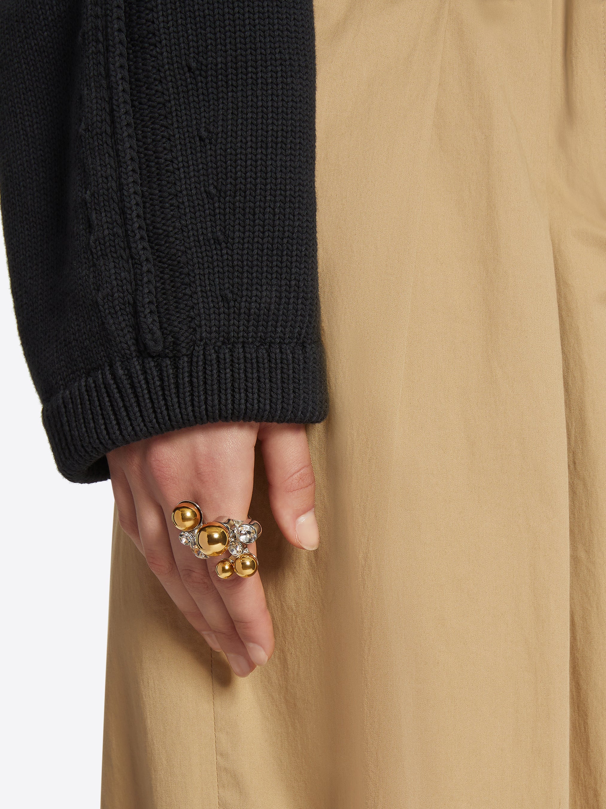 Ornamented ring - Image 3