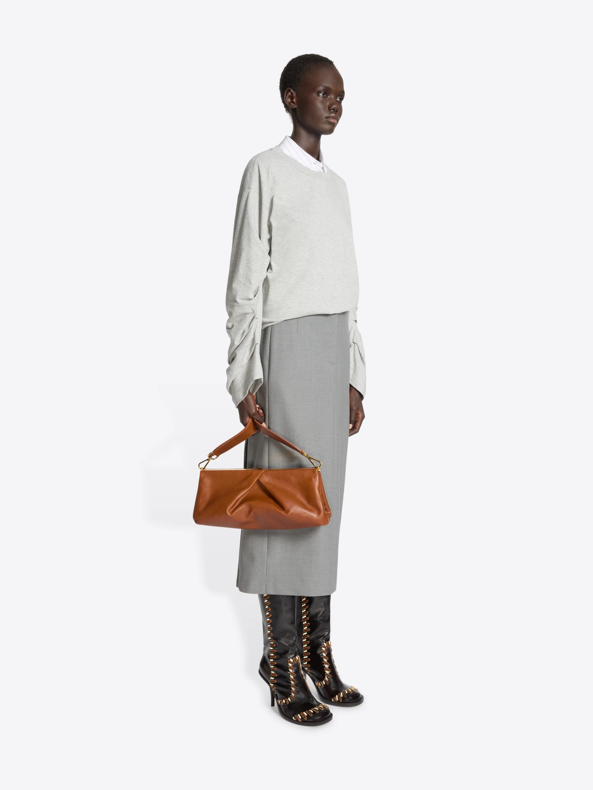 Pleated leather clutch - Image 7