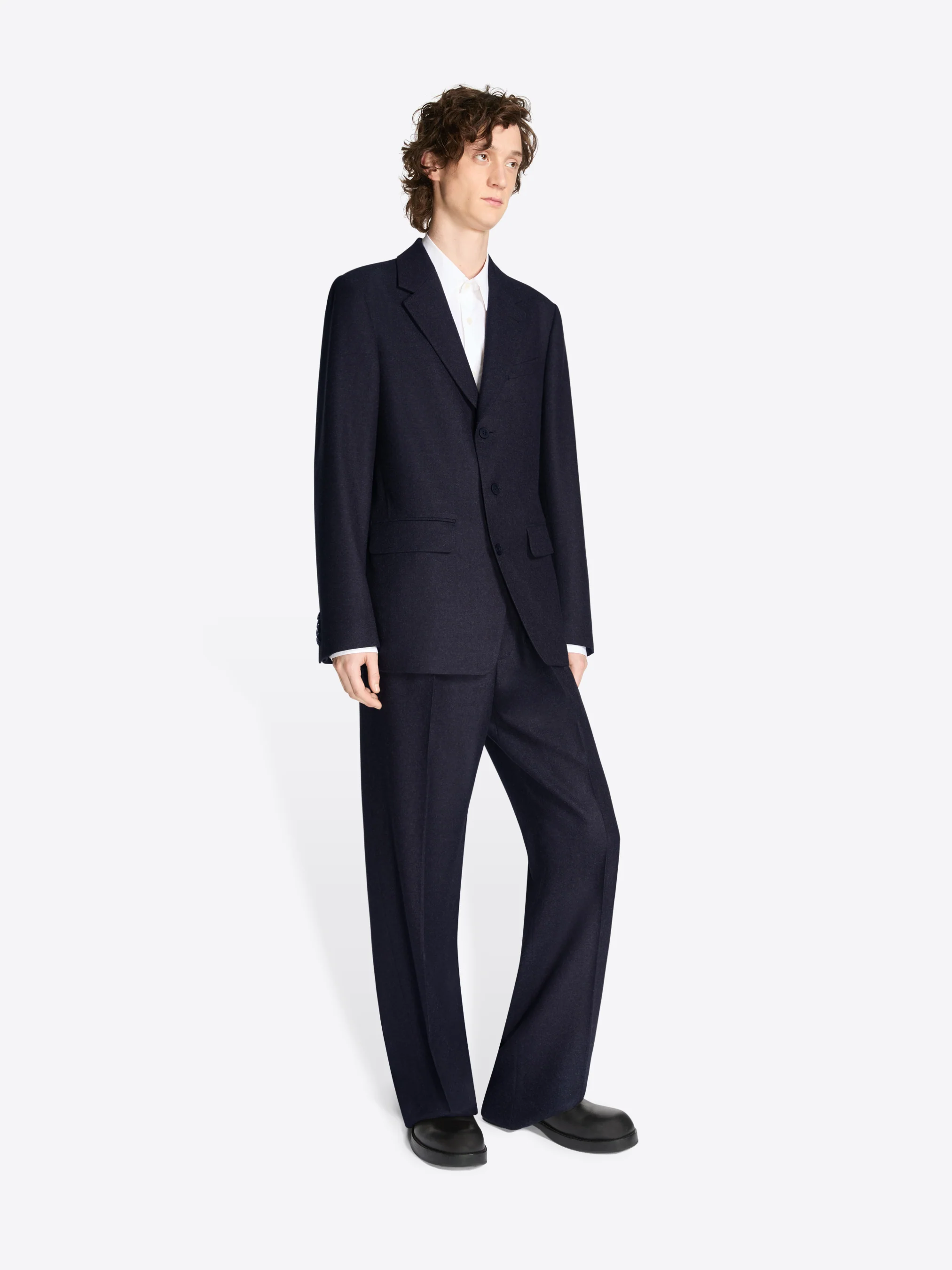 Loose fit suit - Image 3