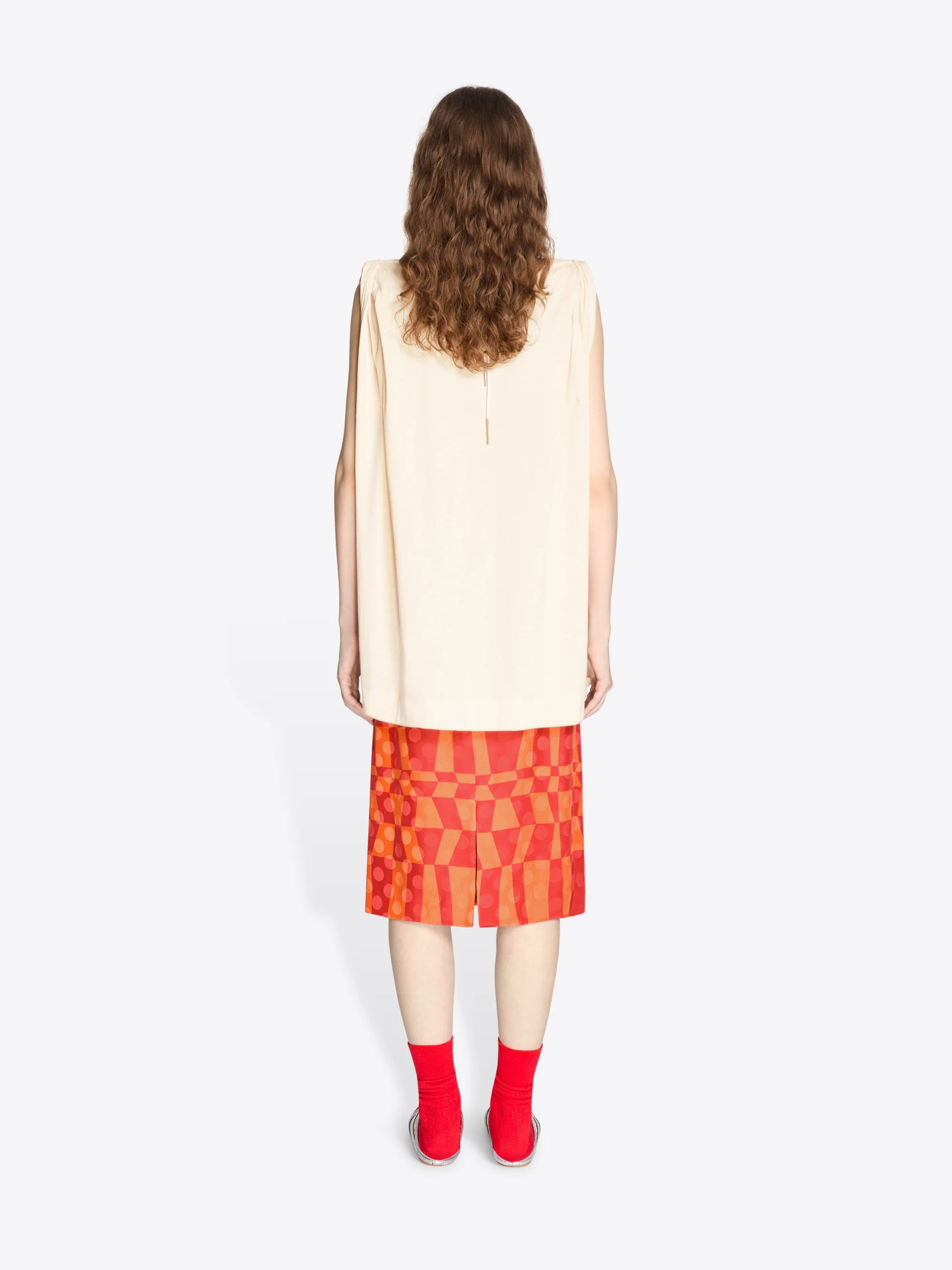 Loose sleeveless tee - Image 4
