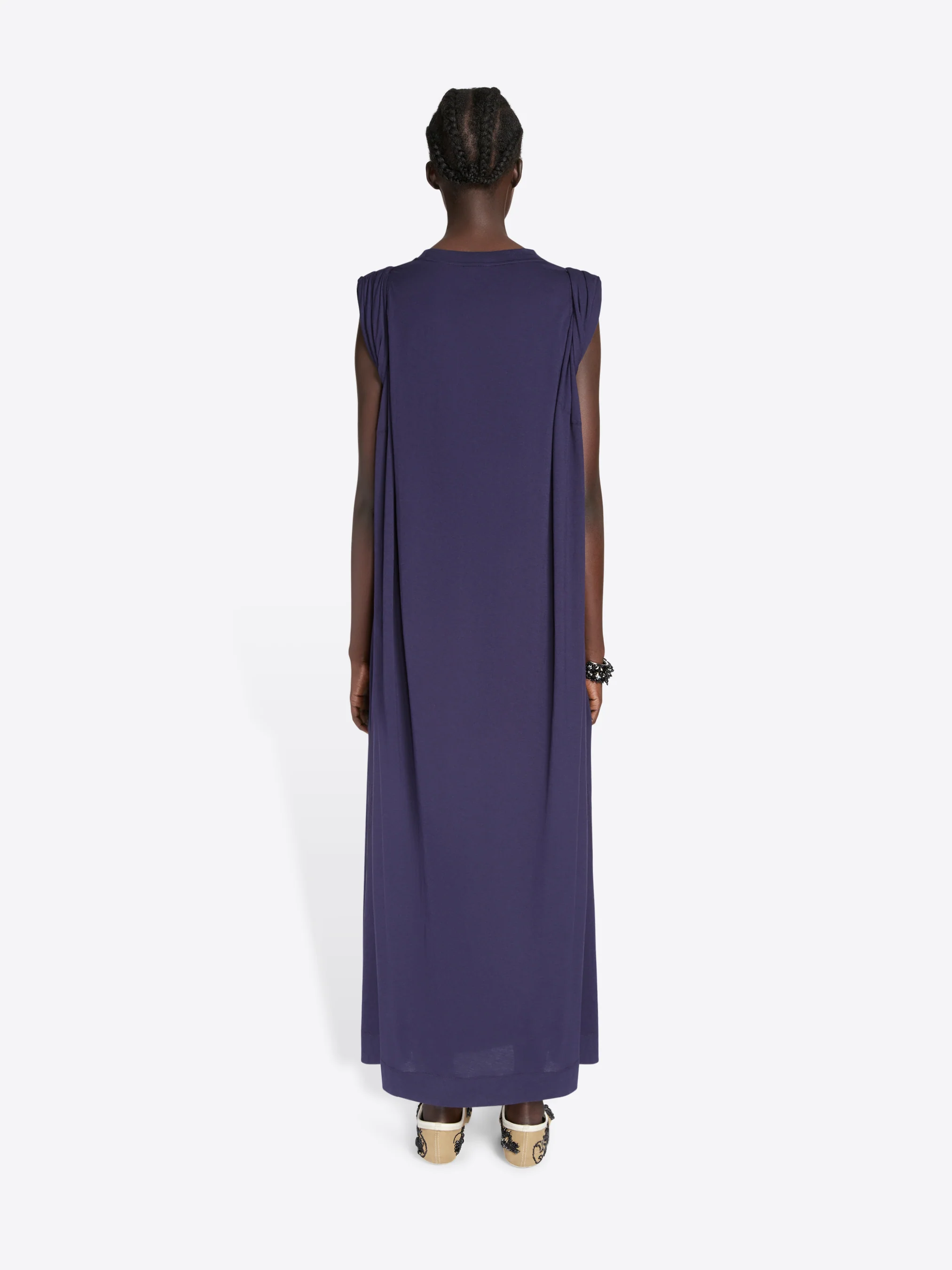 Loose T-shirt dress - Image 8