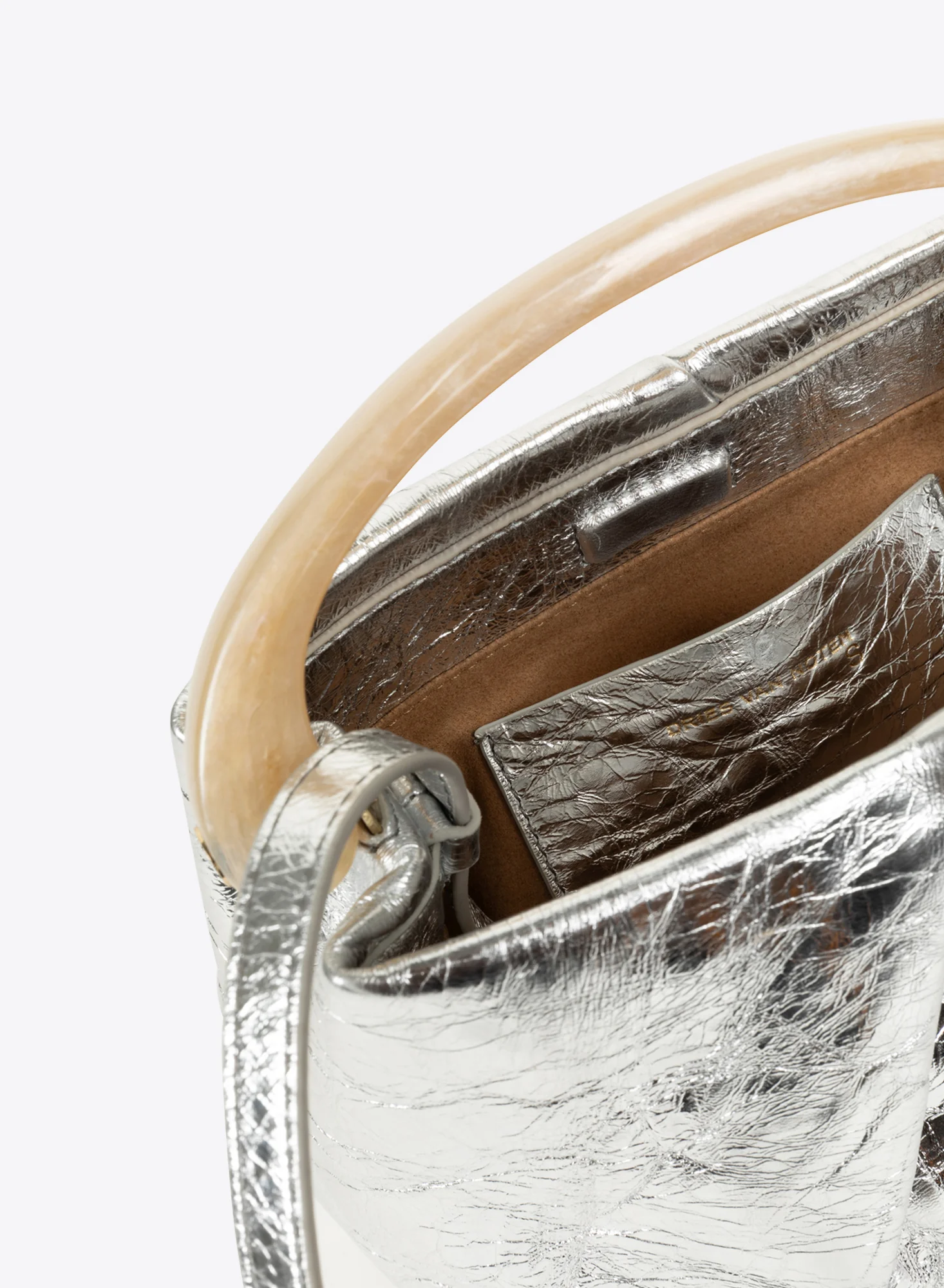 Small pleated leather bag - Image 5