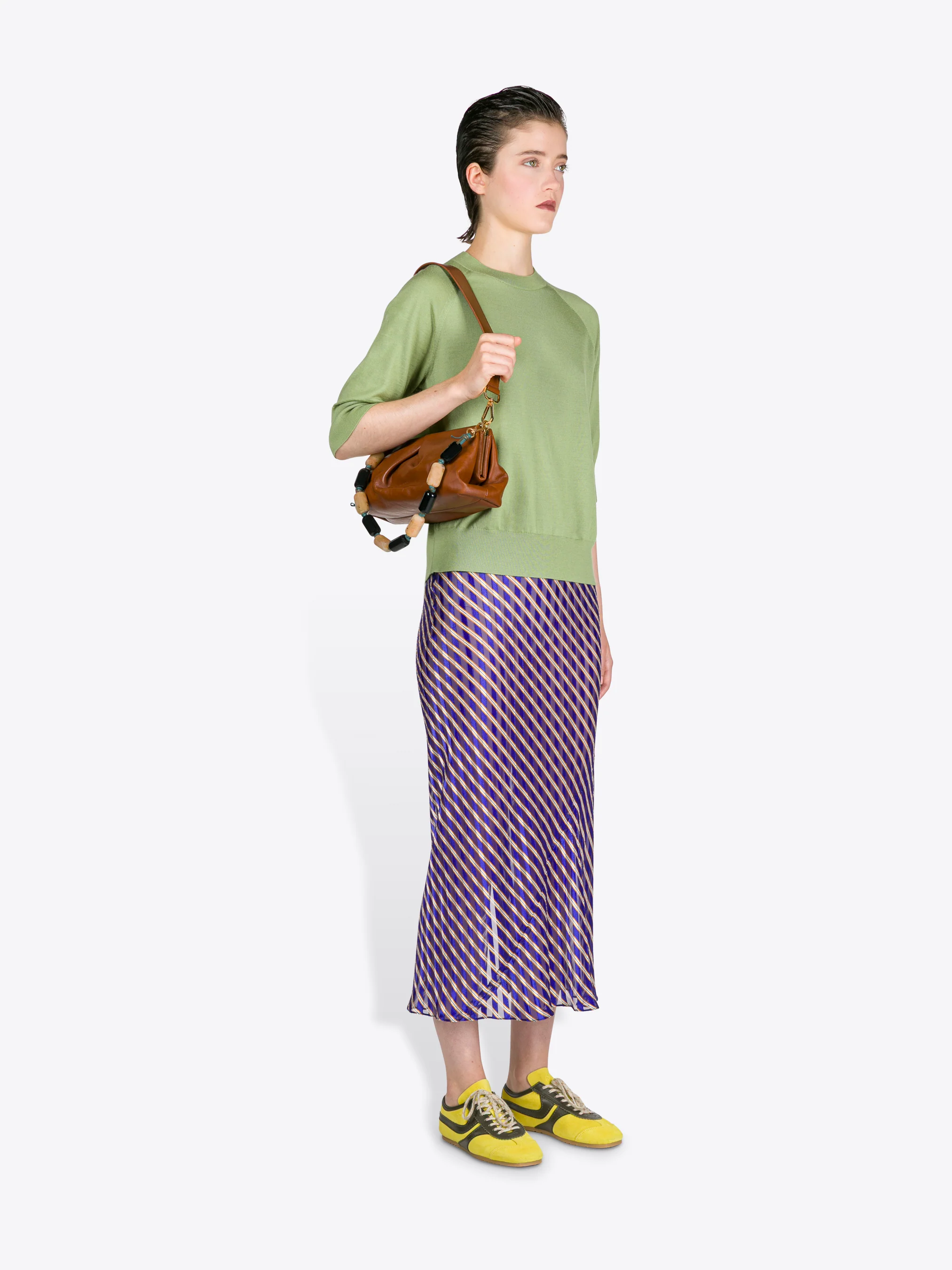 Pleated leather clutch - Image 7