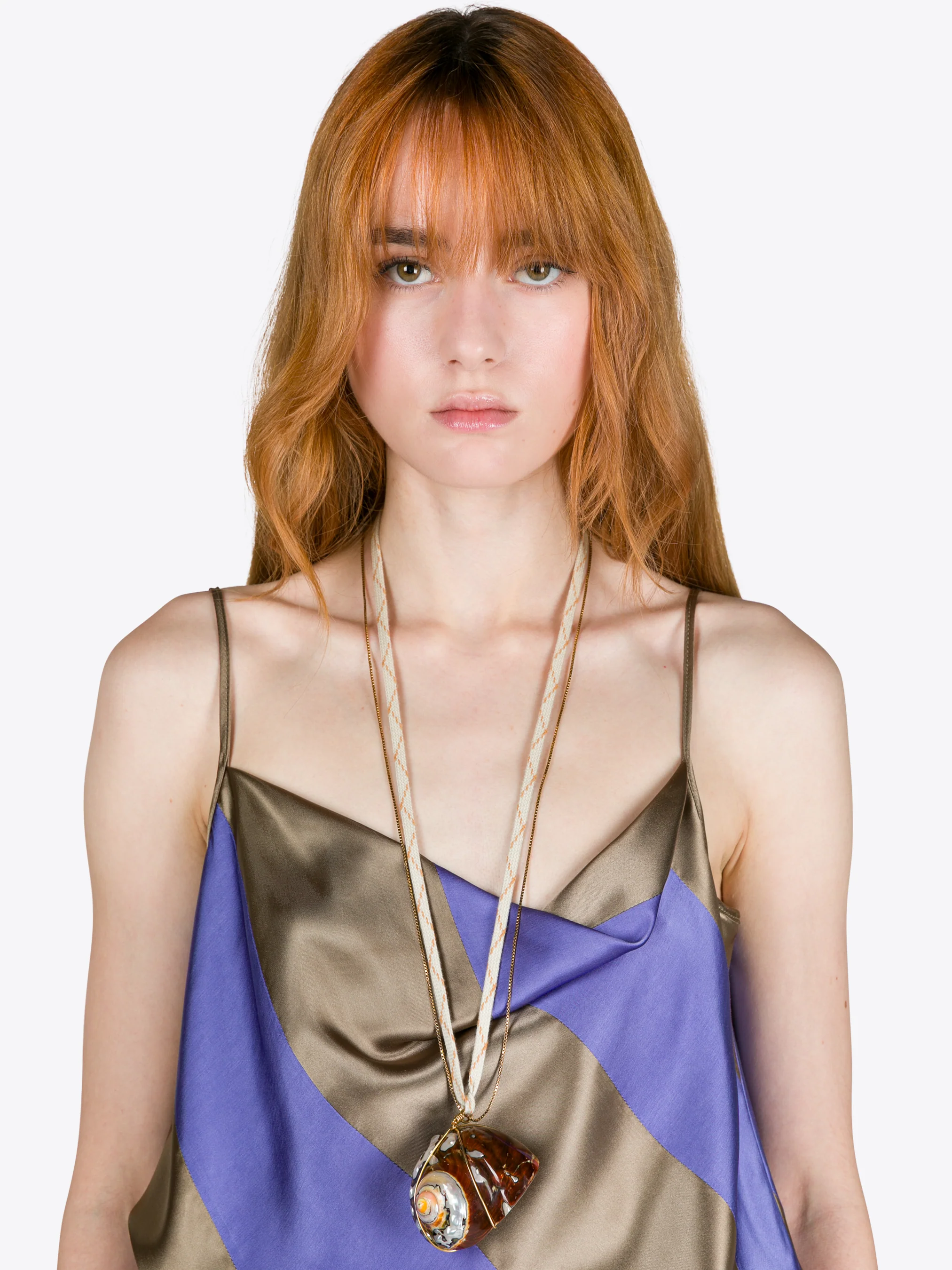 Shell charm necklace - Image 4