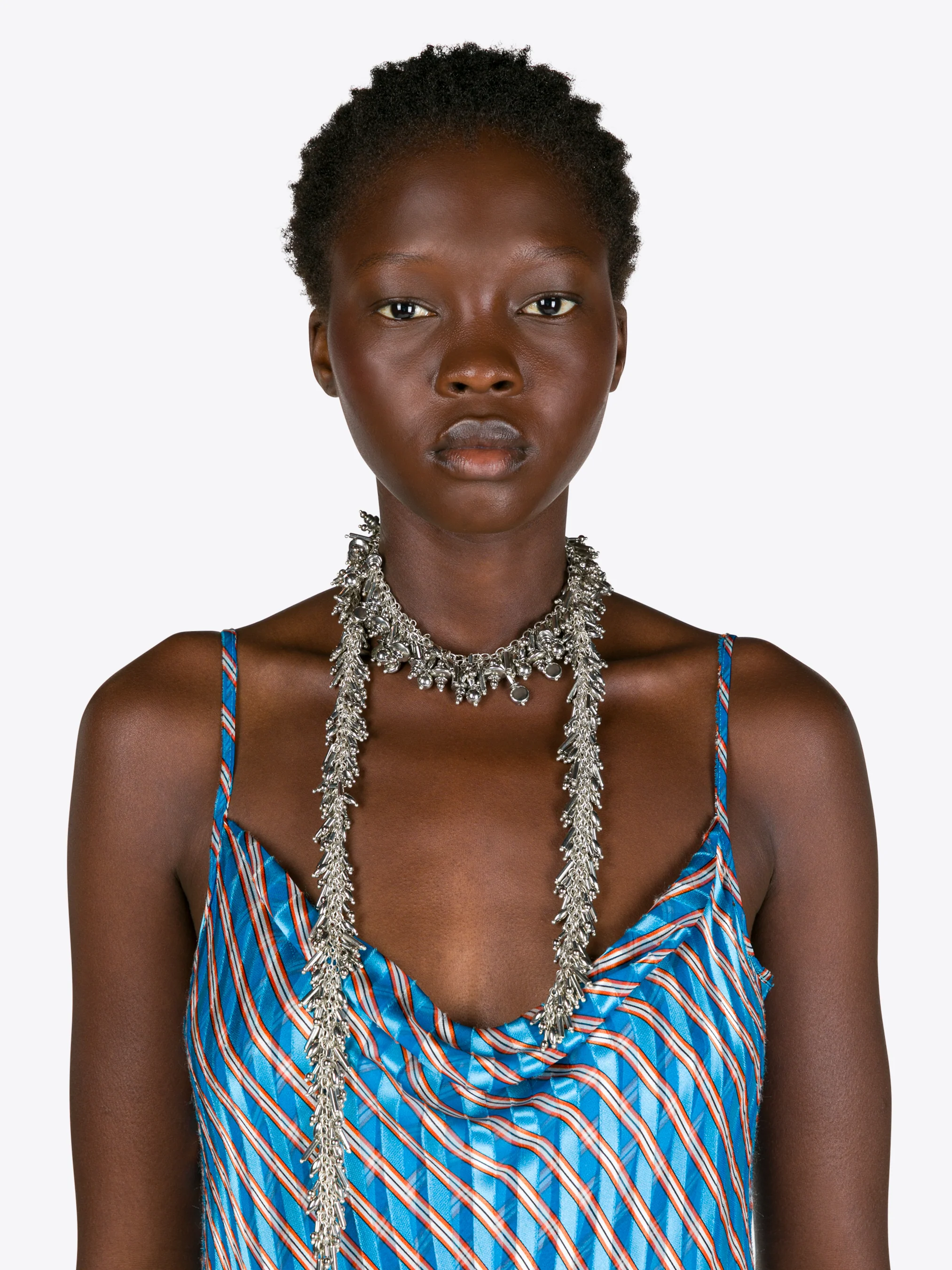 Embroidered scarf necklace - Image 4