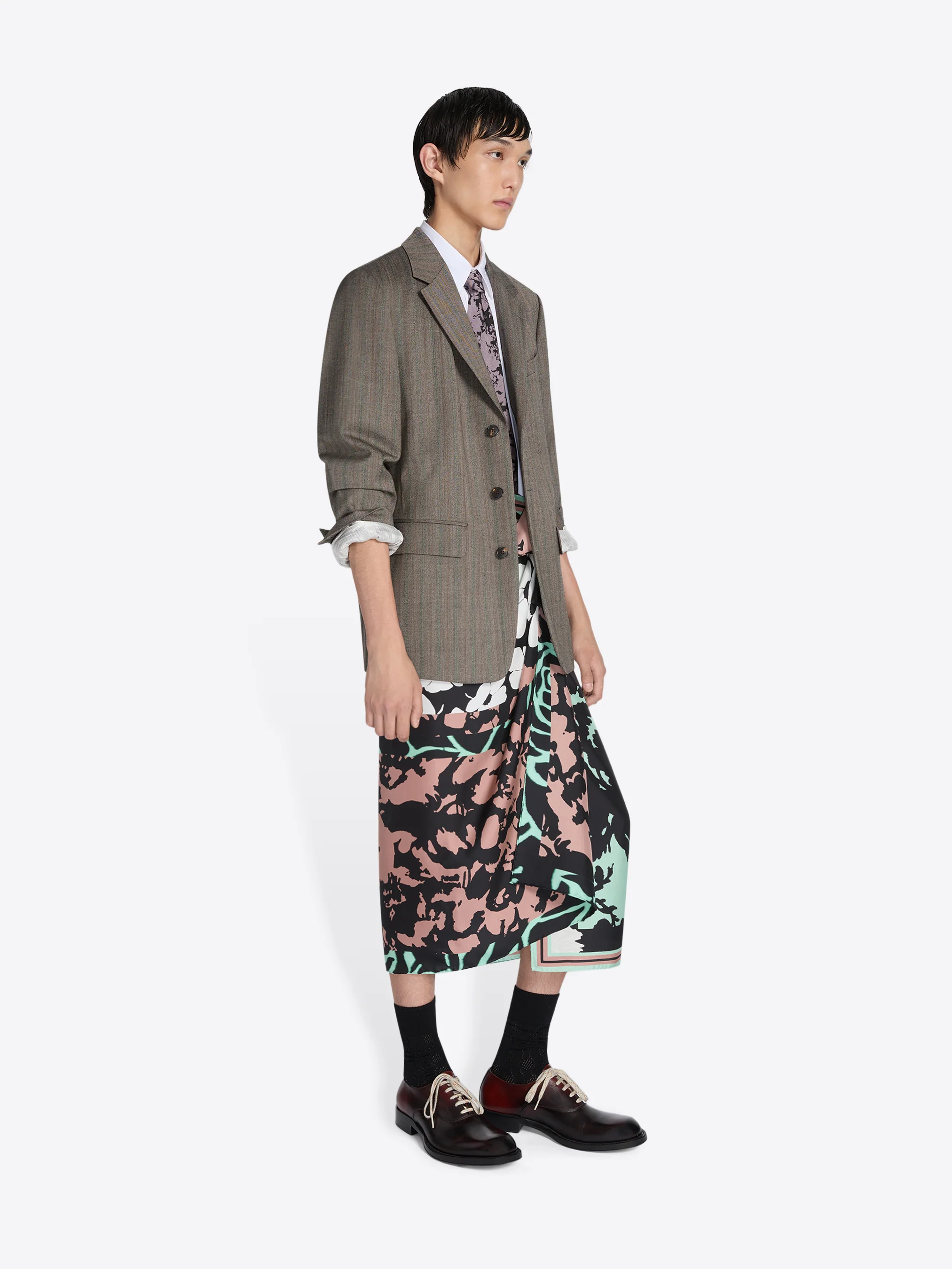 Loose wool blazer - Image 3