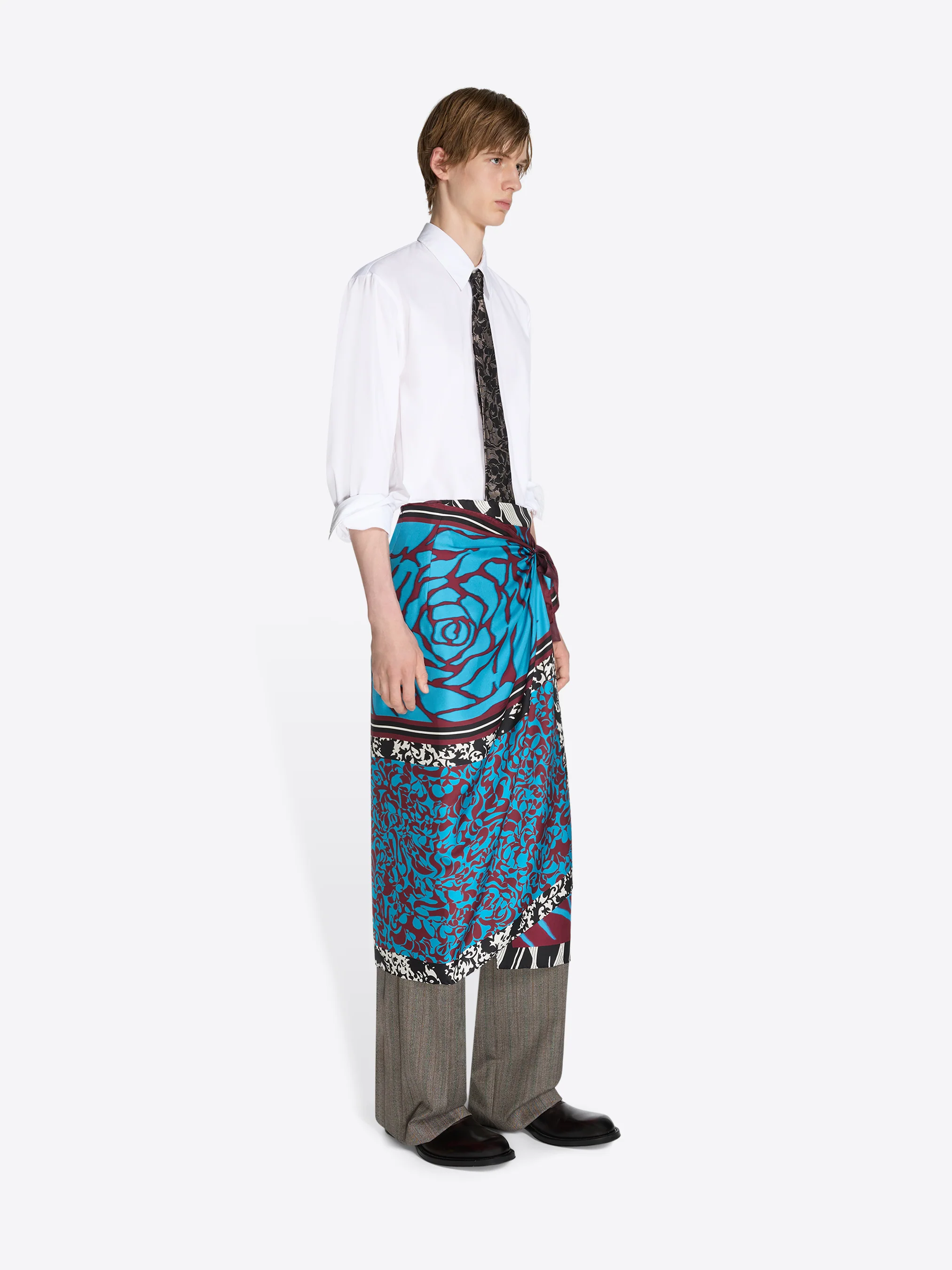 Long wrap scarf-skirt - Image 11