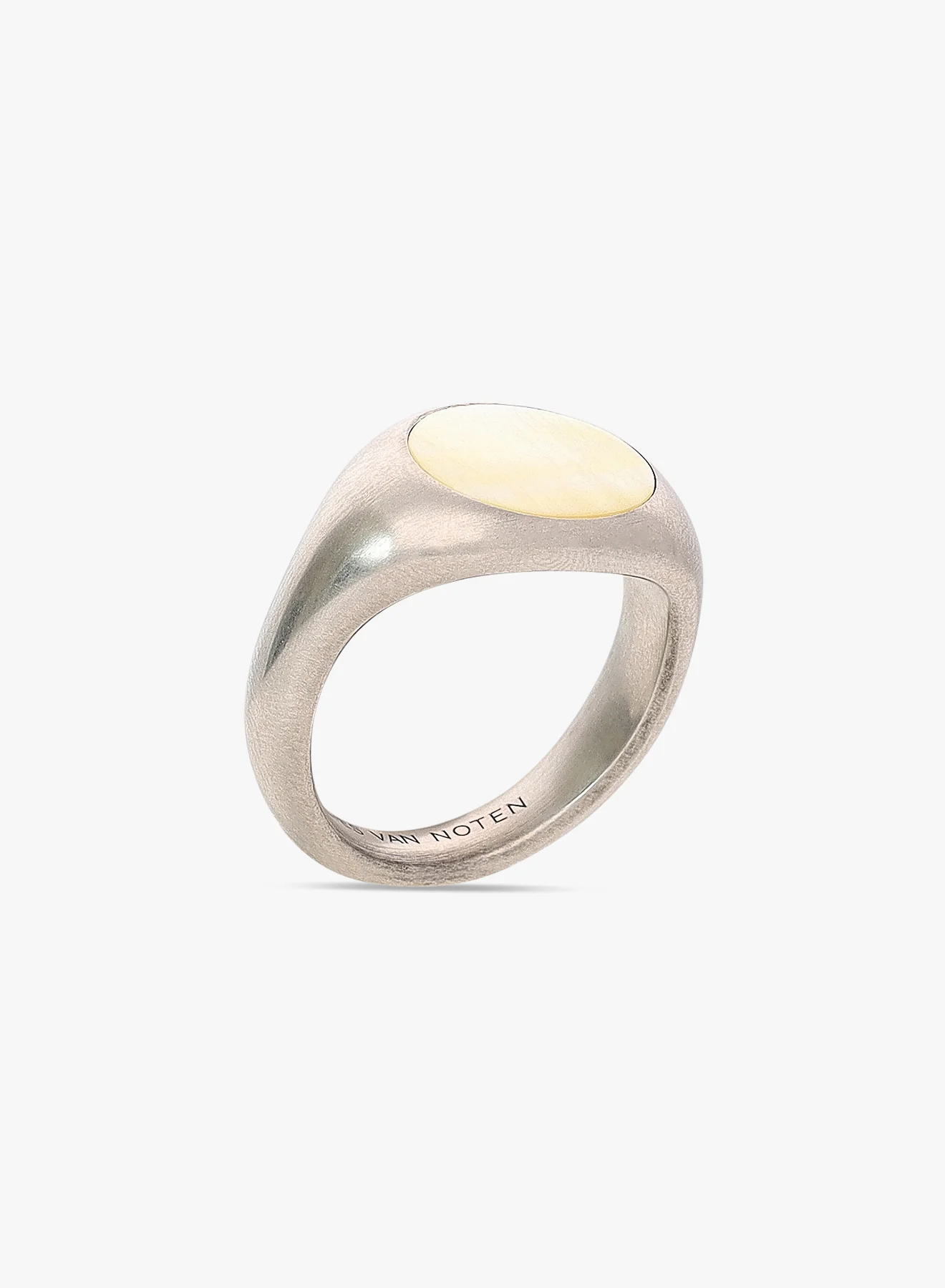 Thin stone signet ring - Image 2