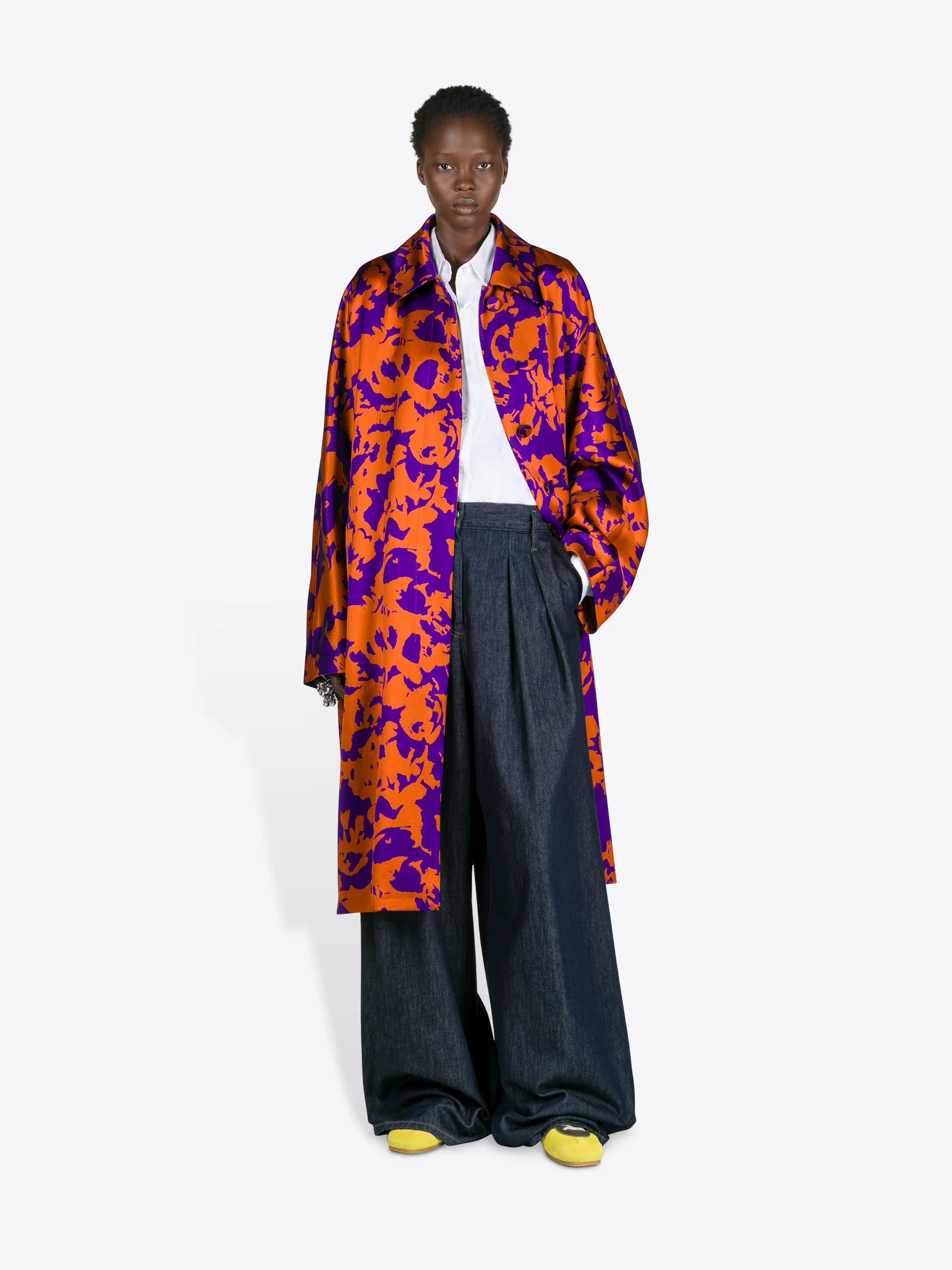 Floral viscose satin coat - Image 2