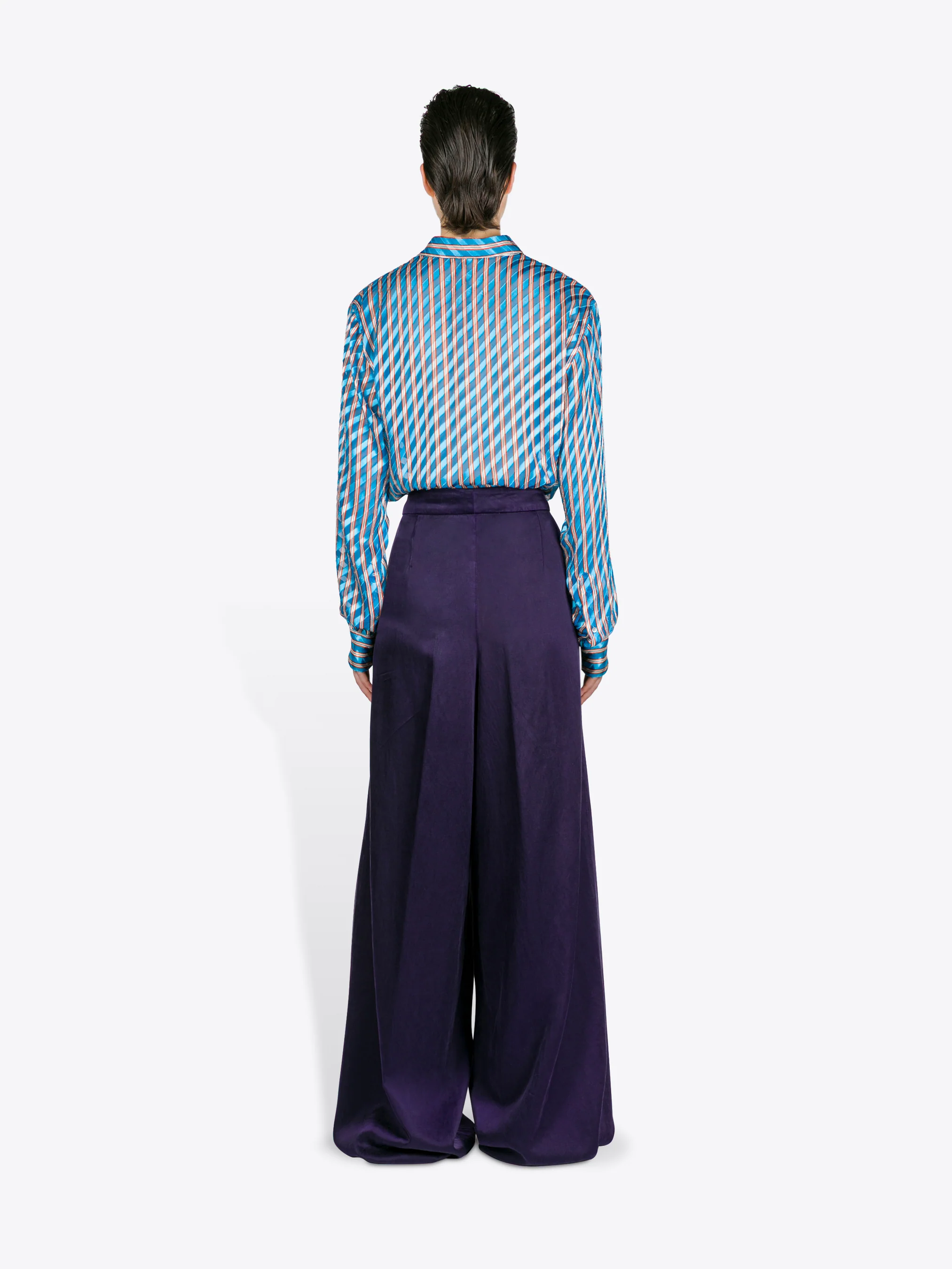 Wide pleated pants - Image 4